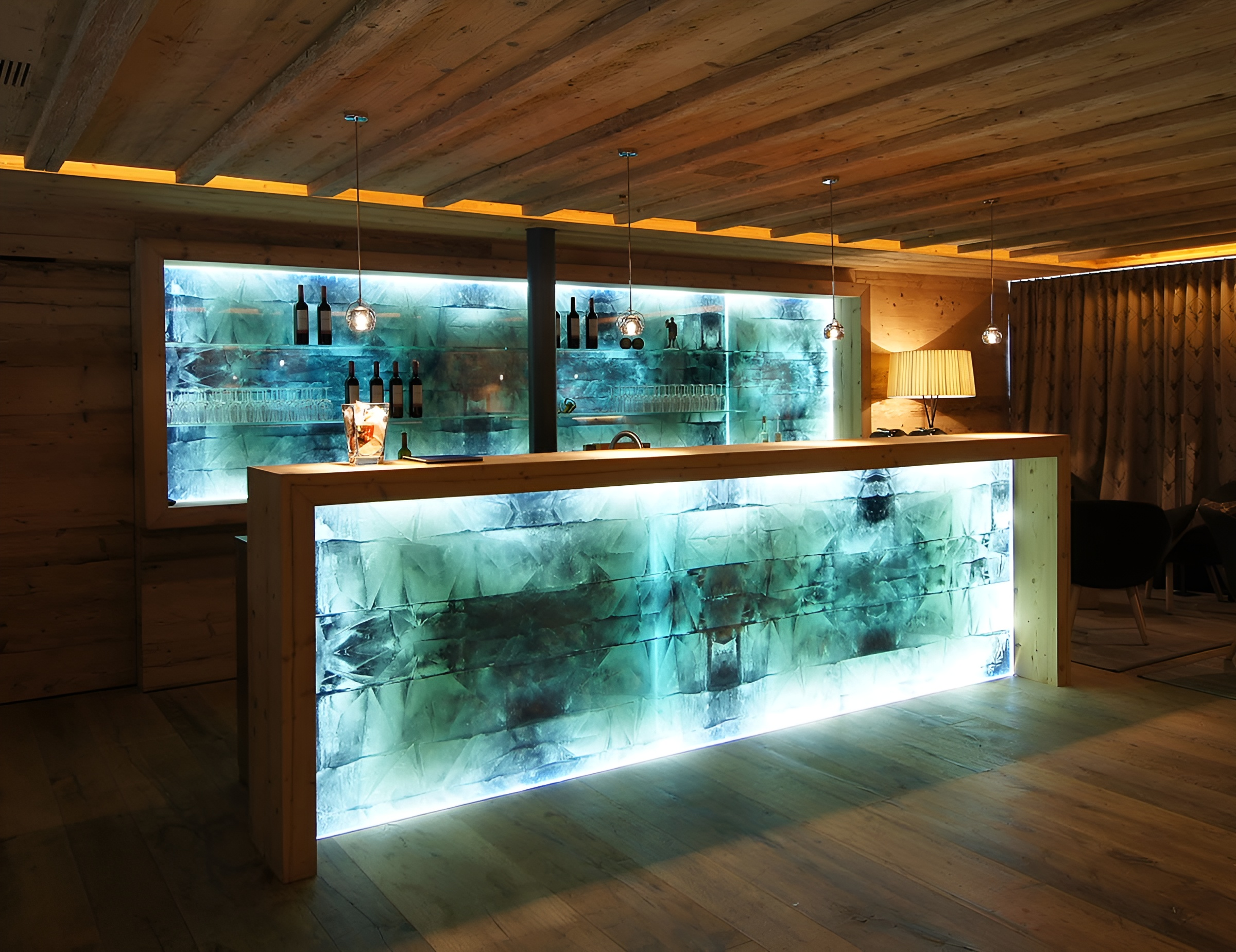 Tile Masters – Glass Cutting 7